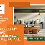 Dark Blue And Grey With Pastel Bedroom In By Renters Βαρσοβία