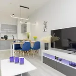 Apartamento Dark Blue And Grey With Pastel Bedroom In By Renters